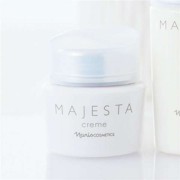 Majesta Creme