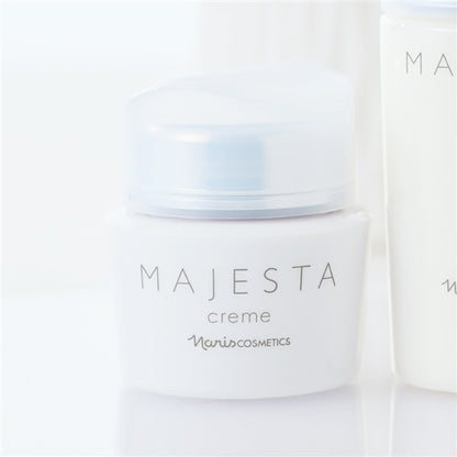 Majesta Creme